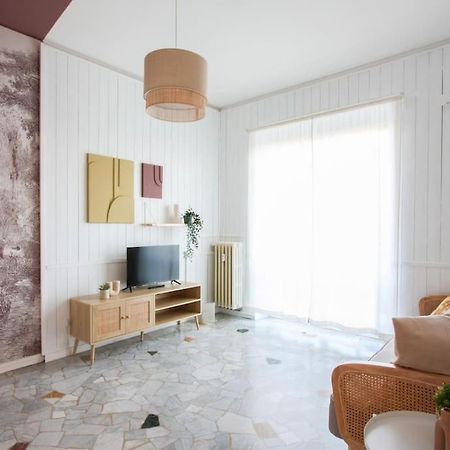 Primaticcio Metro E Aria Condizionata Apartment Милано Екстериор снимка