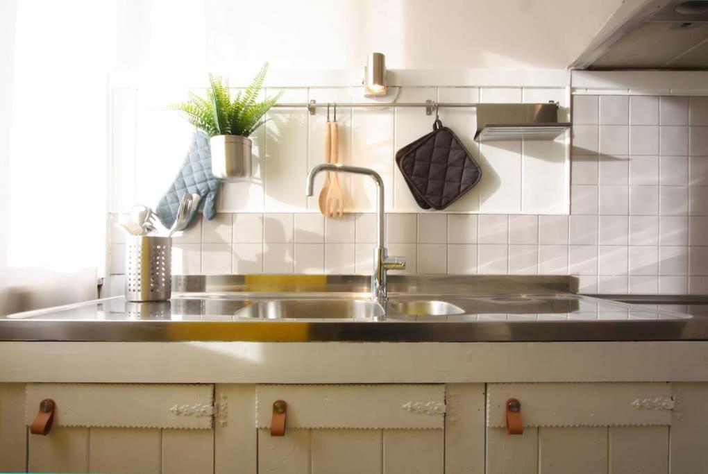Primaticcio Metro E Aria Condizionata Apartment Милано Екстериор снимка
